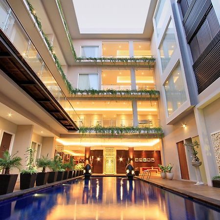 Ohana Hotel Kuta Kuta Lombok Exterior foto