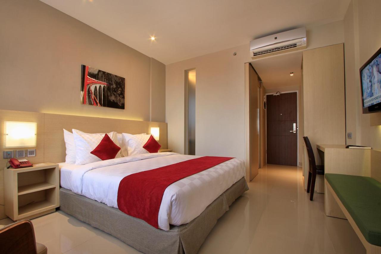 Ohana Hotel Kuta Kuta Lombok Exterior foto